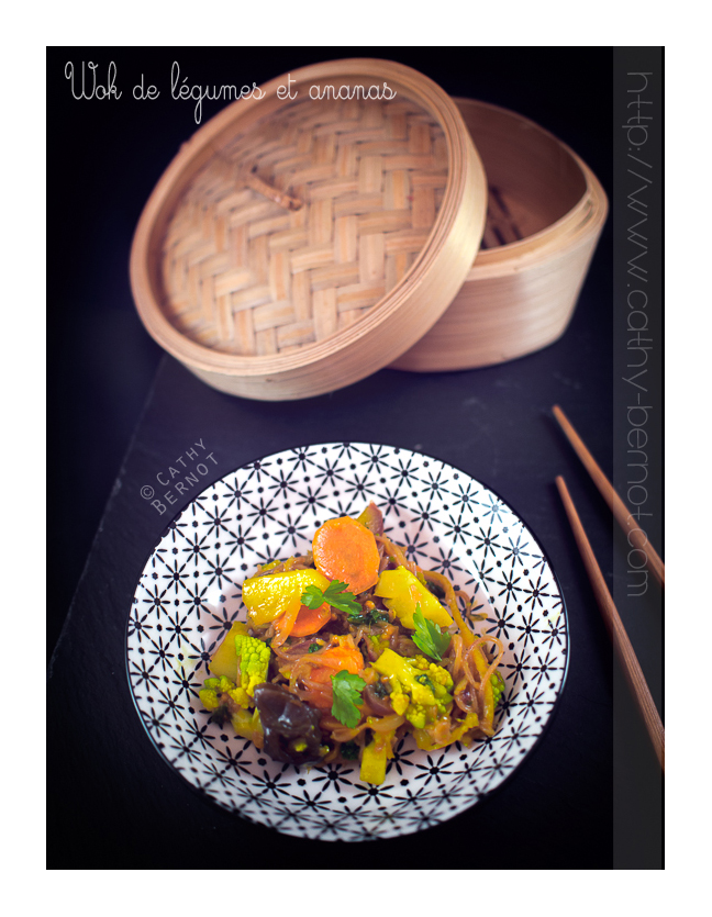 wok wégétarien de légumes sauce aigre-douce